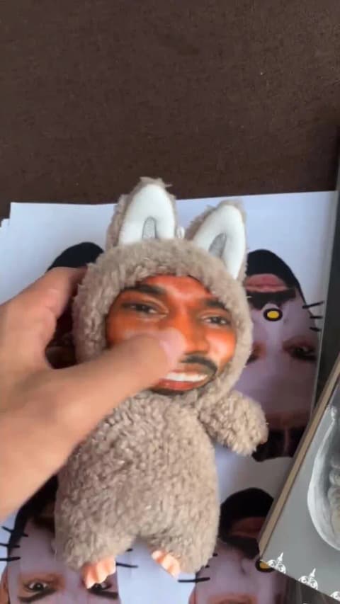 칸예 웨스트 라예예 칸부부 인형